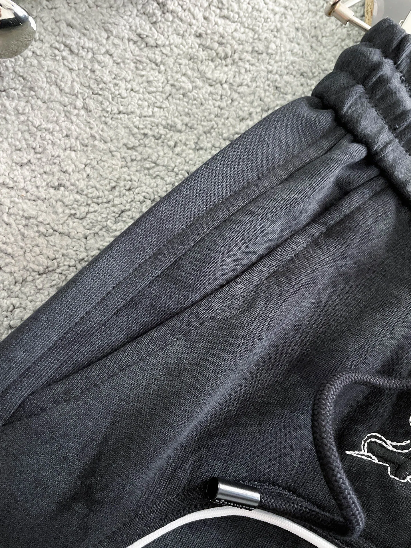 Balenciaga [High Version] 2026 Autumn and Winter latest products, available at counters at the same time, Original product, fashionable casual trousers and casual trousers, using imported original fabrics, top-grade embroidery 🪡 craft letter pattern logo, original hardware accessories decoration, simple yet fashionable, fashionable and handsome upper body, Sizes: M-3XL
